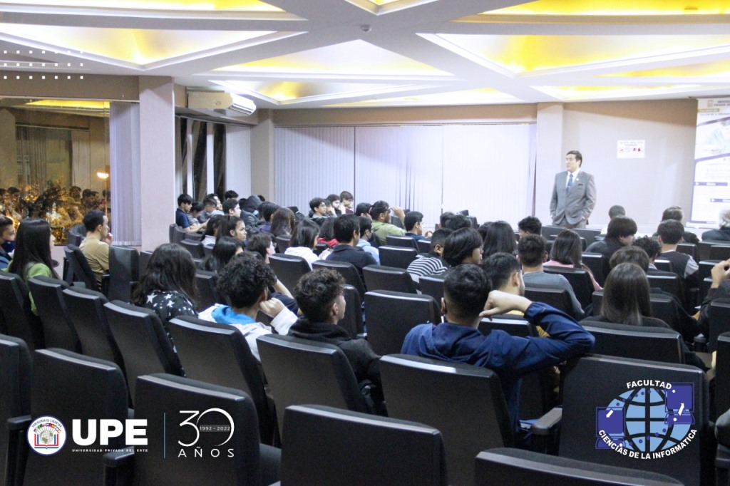 Encuentro de confraternización con la comunidad académica de la Facultad de Ciencias de la Informática